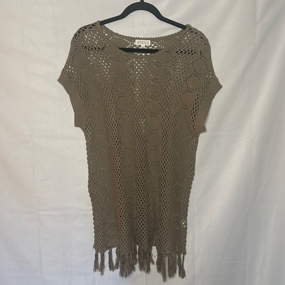 Joseph A Tops - JOSEPH A TAN CROCHET BOHO SHIRT (SIZE L)